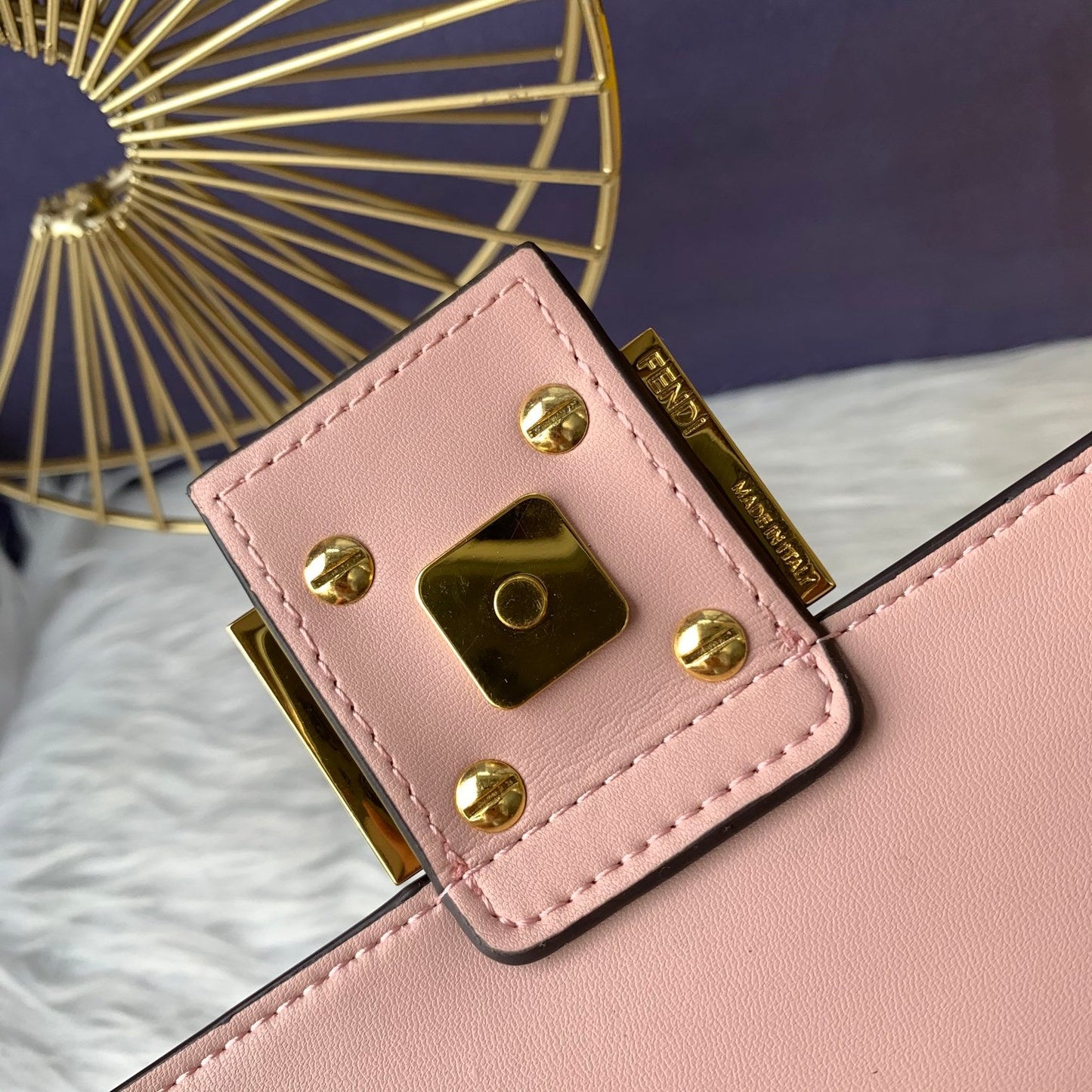 Fendi Baguette Mini Leather Crossbody Bag 19cm