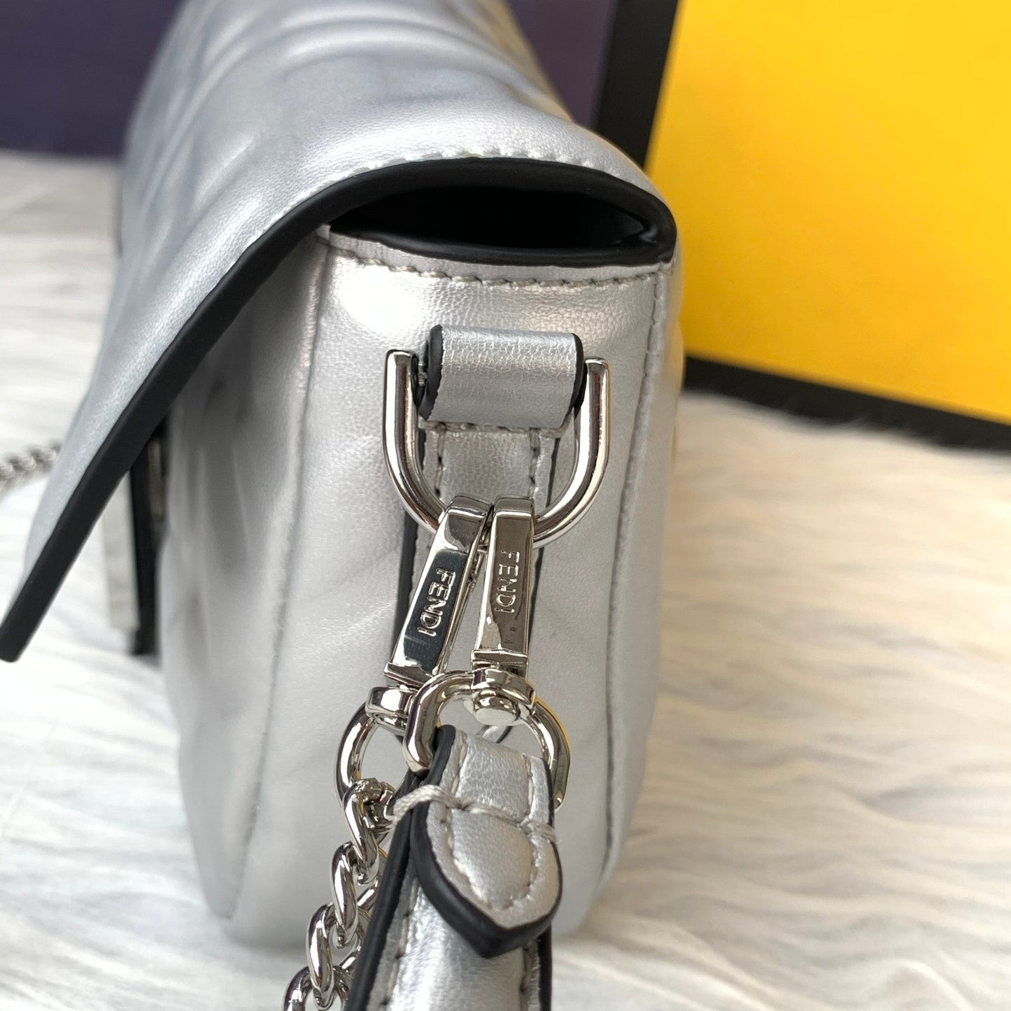 Fendi Baguette Mini Leather Crossbody Bag 19cm