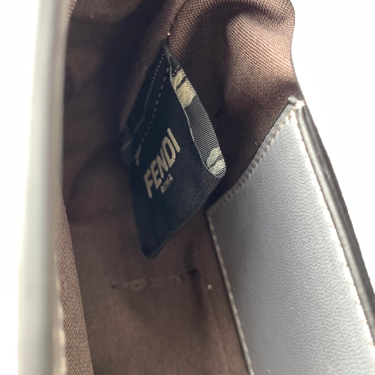 Fendi Baguette Mini Leather Crossbody Bag 19cm