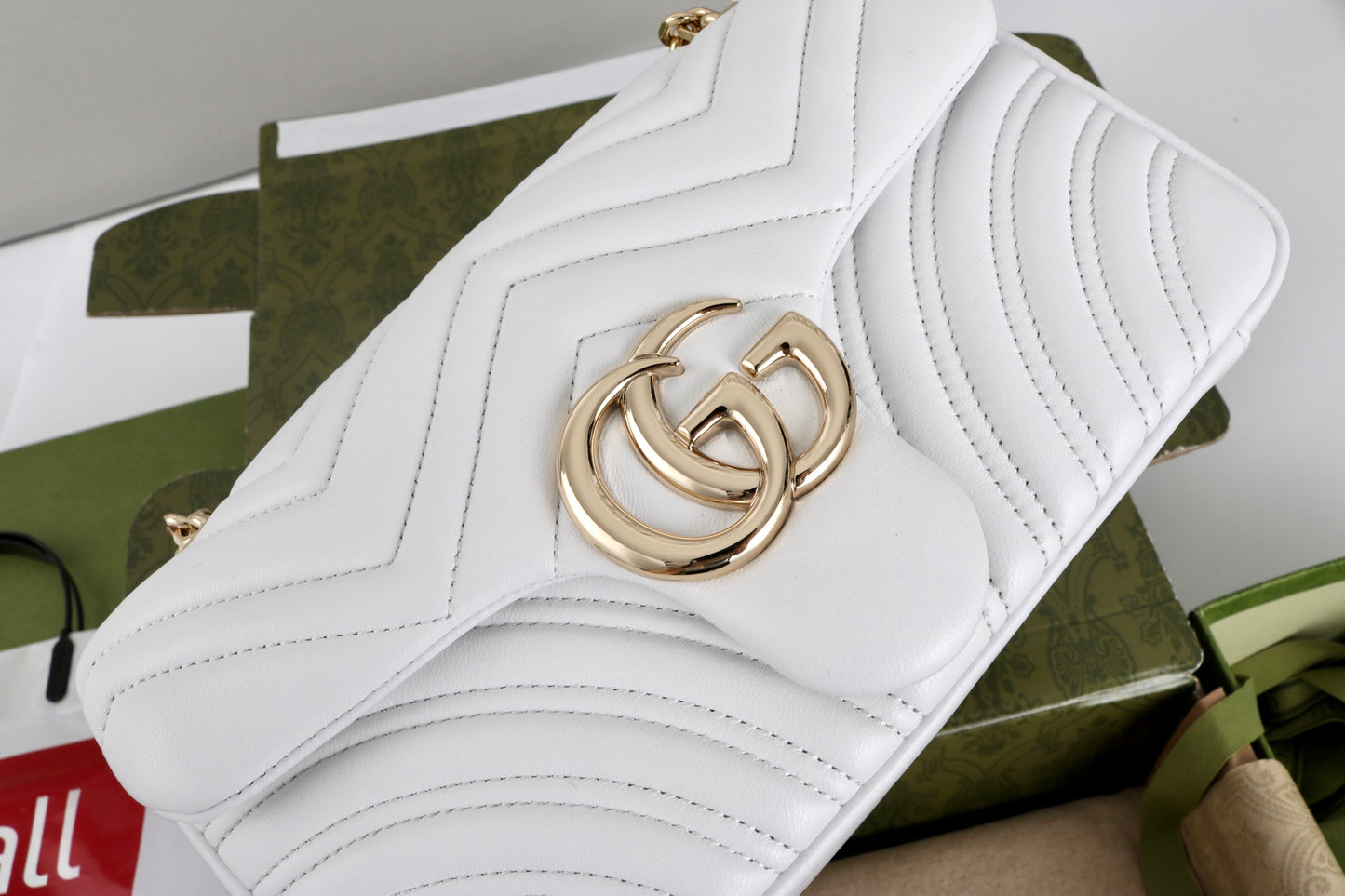 Gucci GG Marmont Shoulder Bag white