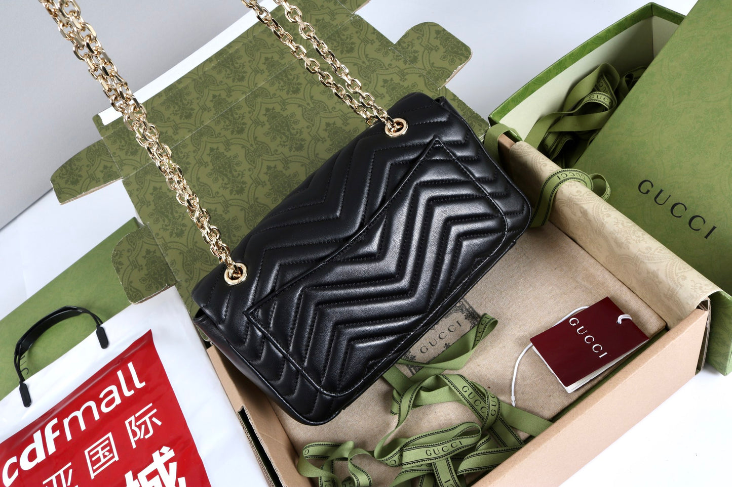 Gucci GG Marmont Shoulder Bag Black