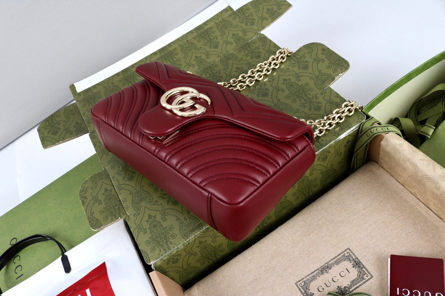 Gucci GG Marmont Shoulder Bag