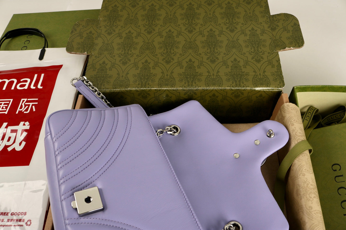 Gucci GG Marmont Shoulder Bag Purple