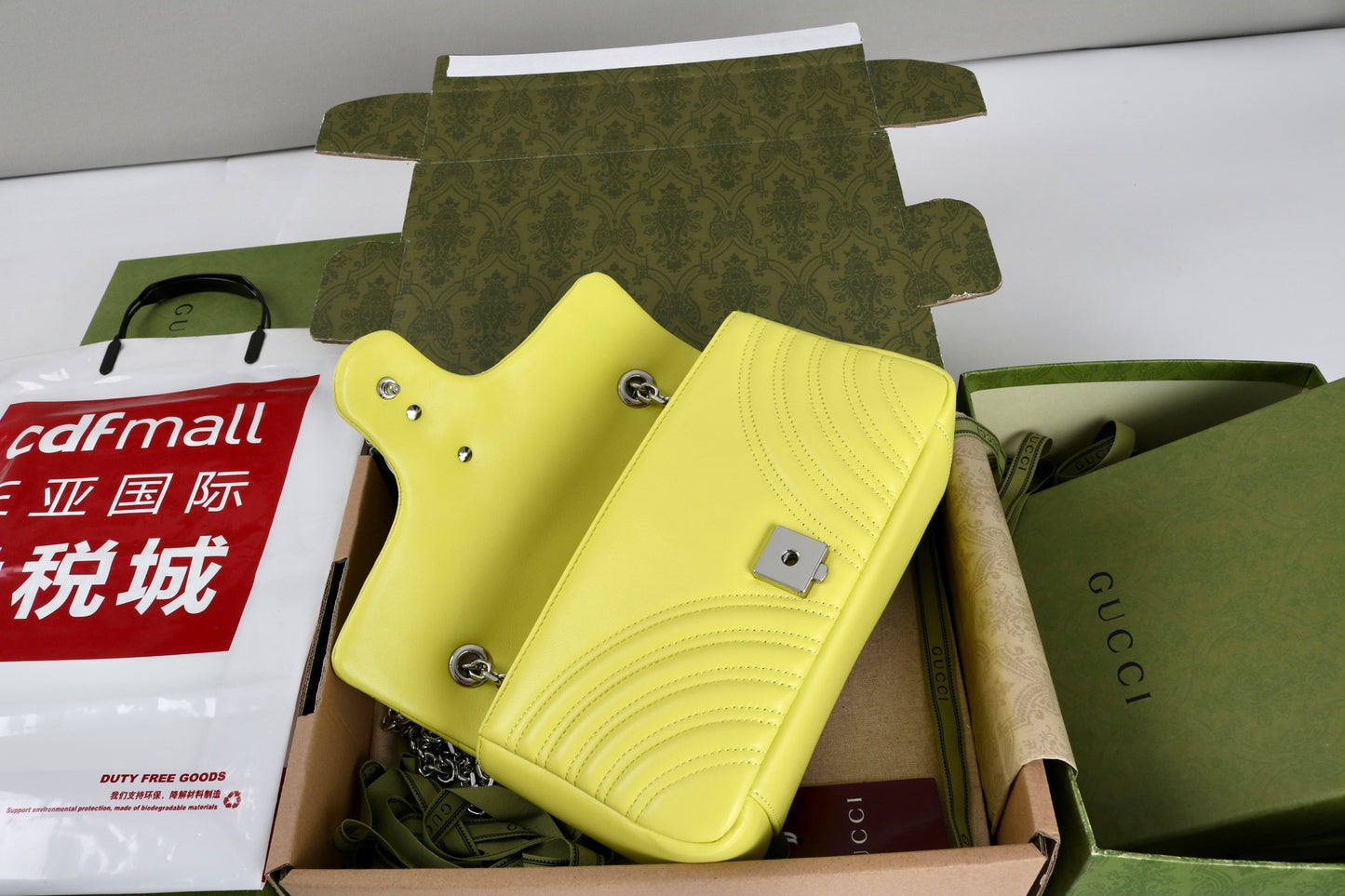 Gucci GG Marmont Shoulder Bag Yellow