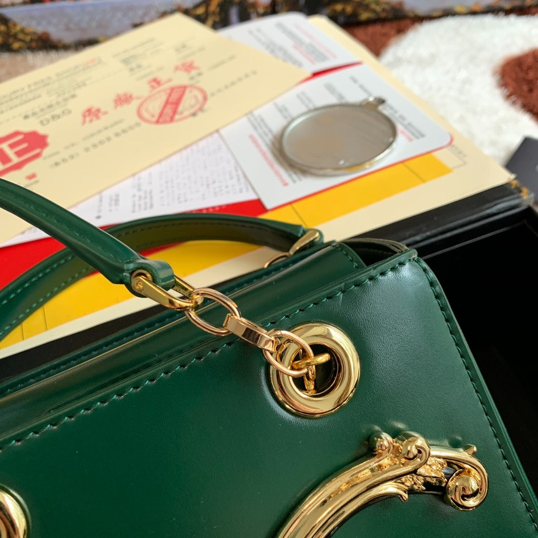Dolce & Gabbana DG Girls shoulder bag