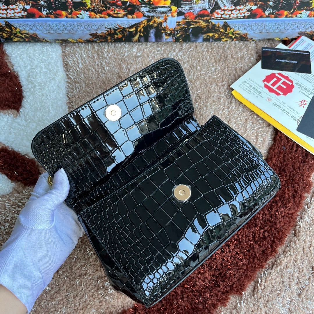 Dolce & Gabbana DG Sicily bag
