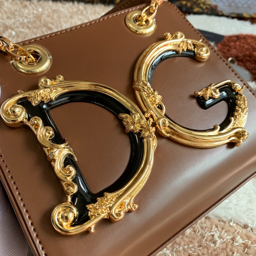 Dolce & Gabbana DG Girls shoulder bag