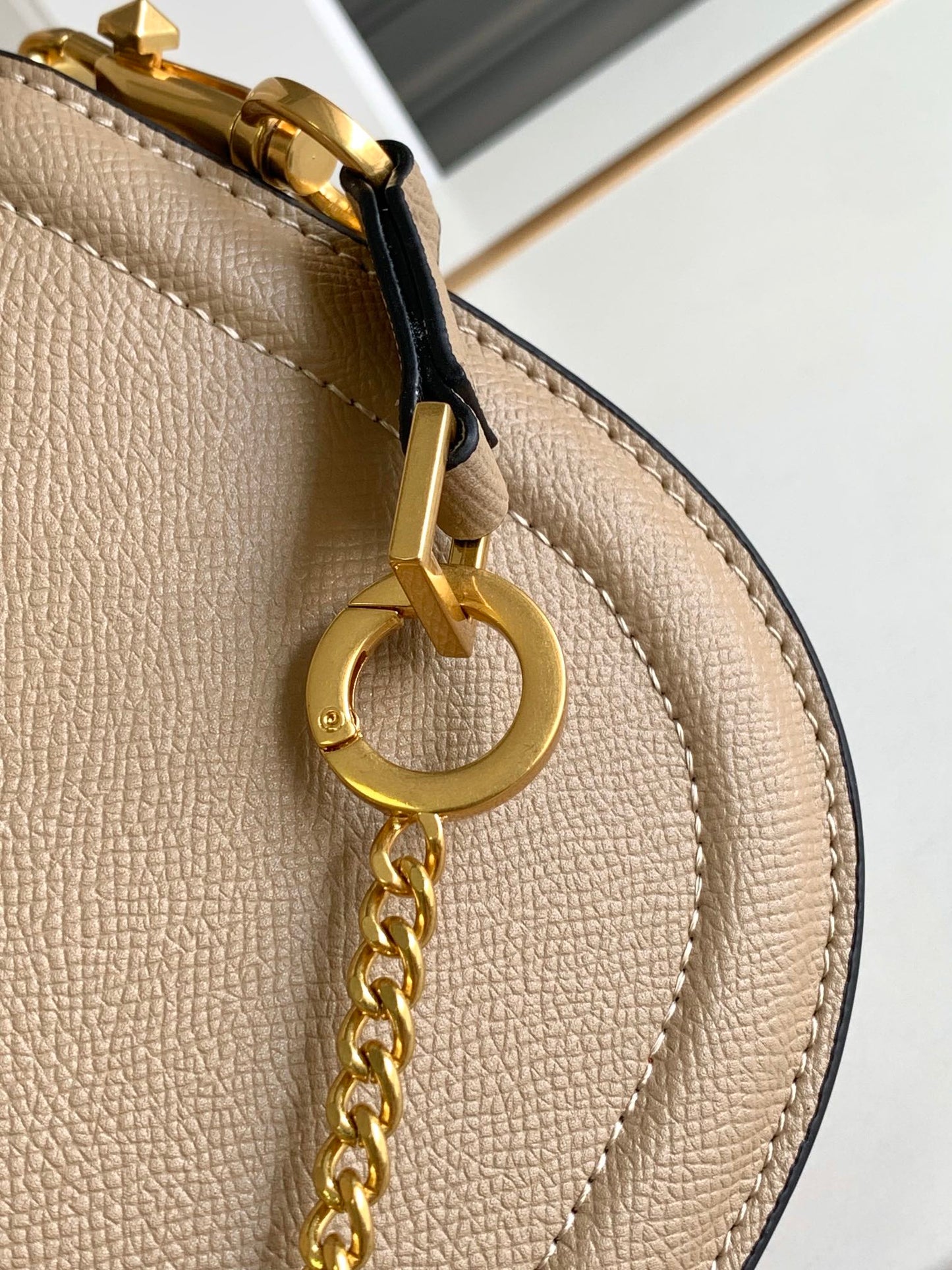 Valentino Garavani VSLING Small Leather Top Handle Bag