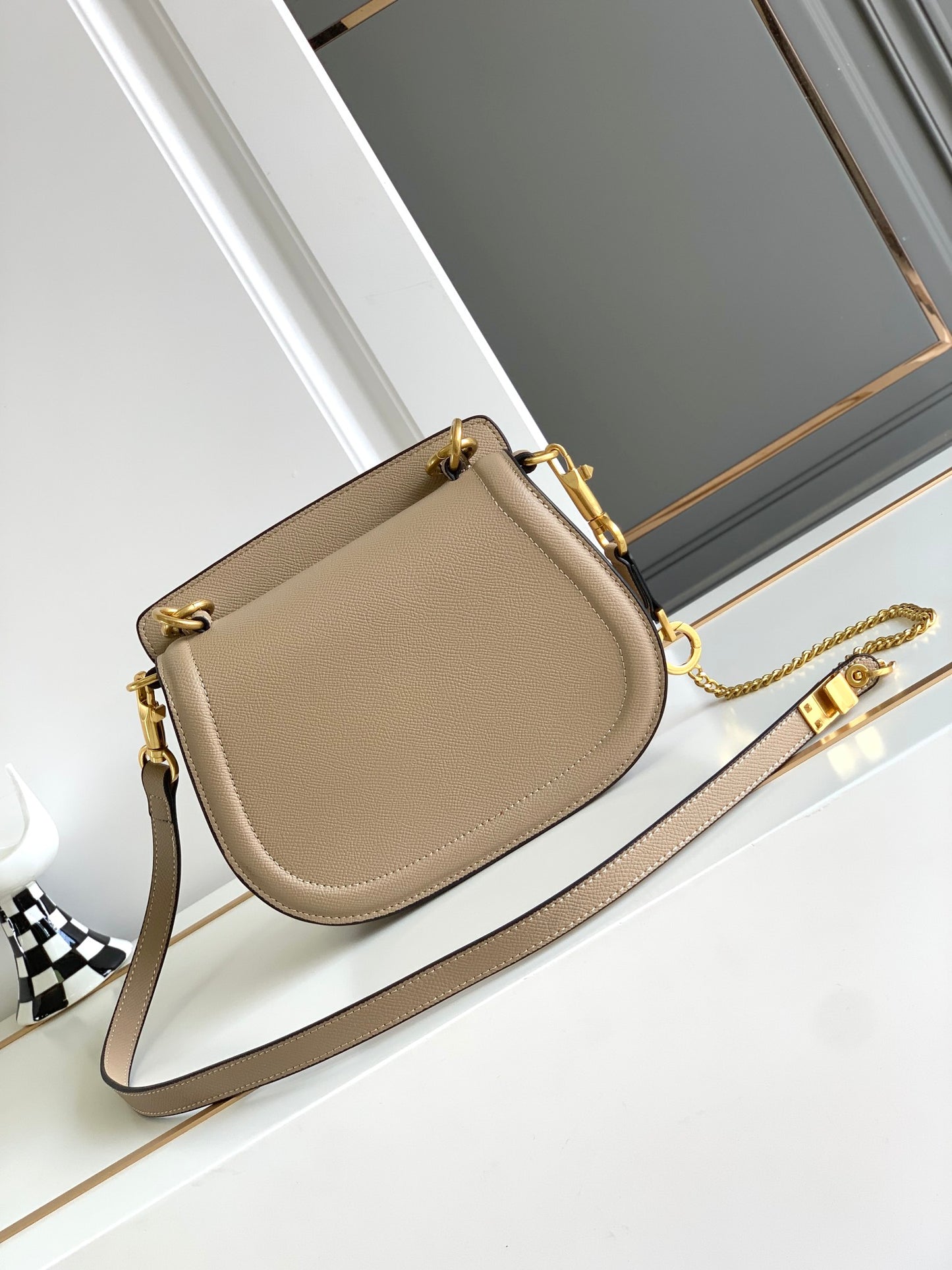 Valentino Garavani VSLING Small Leather Top Handle Bag
