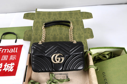 Gucci GG Marmont Shoulder Bag Black