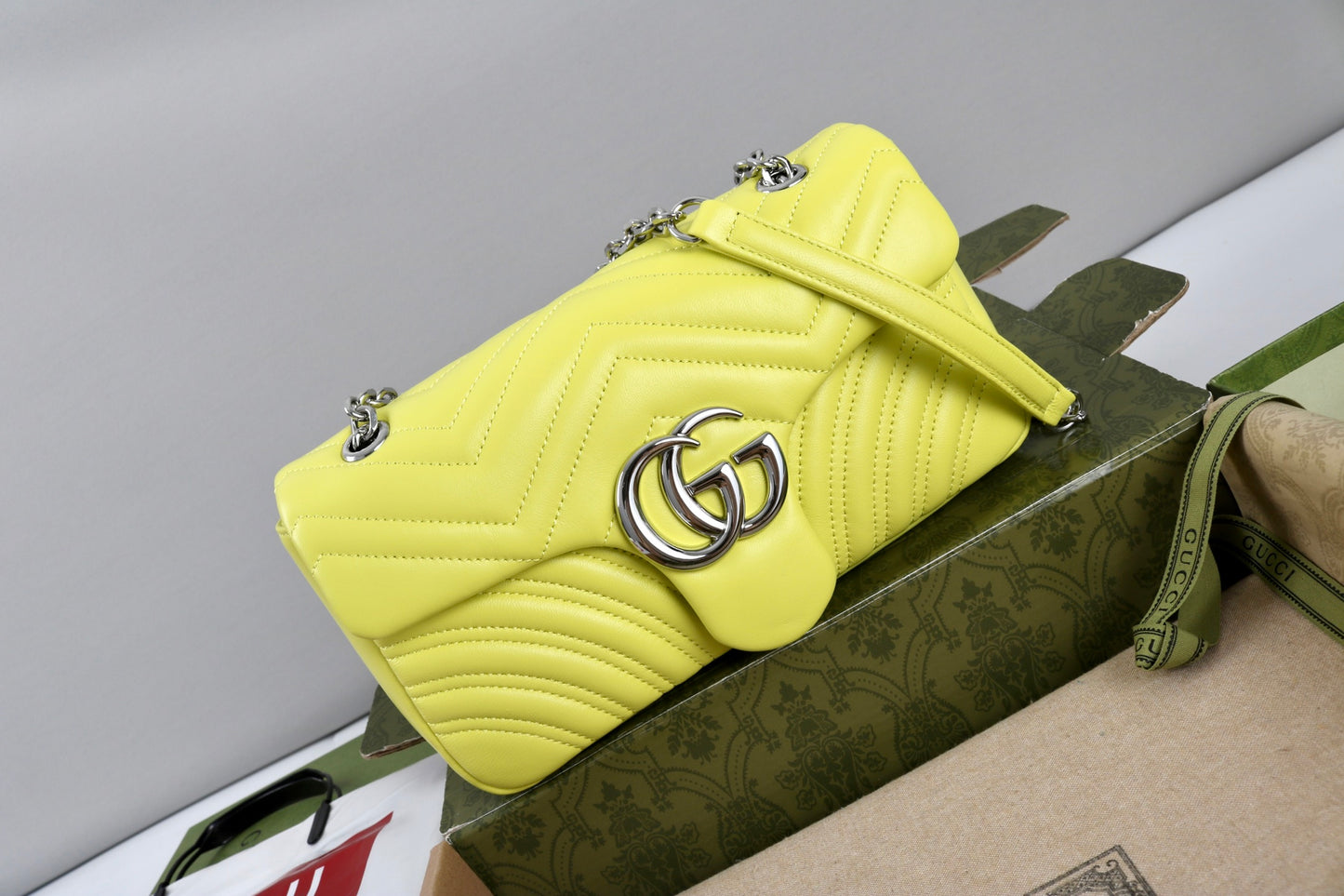 Gucci GG Marmont Shoulder Bag Yellow