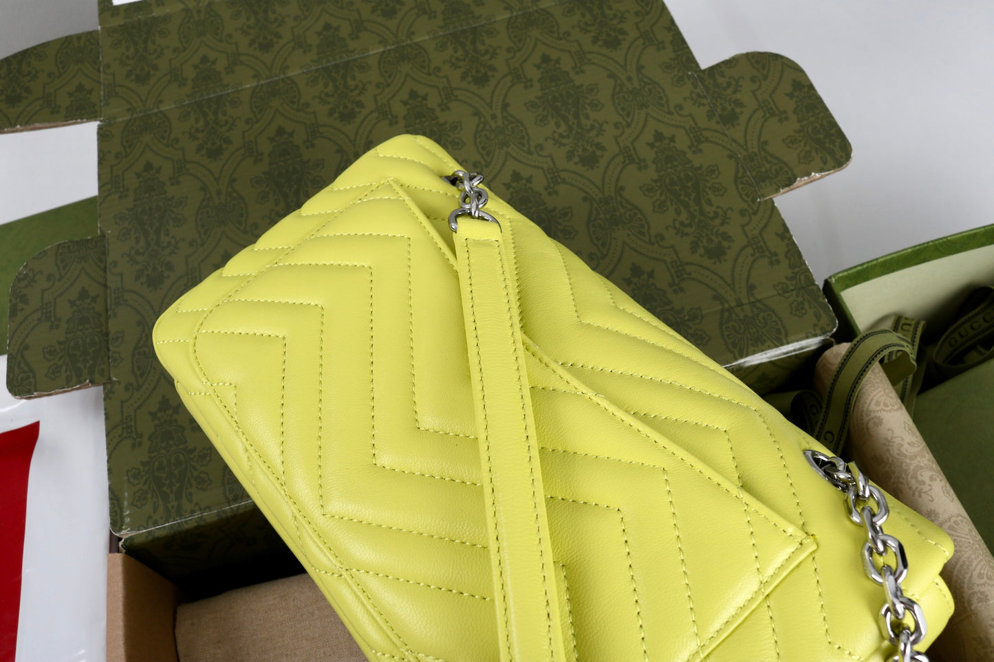 Gucci GG Marmont Shoulder Bag Yellow