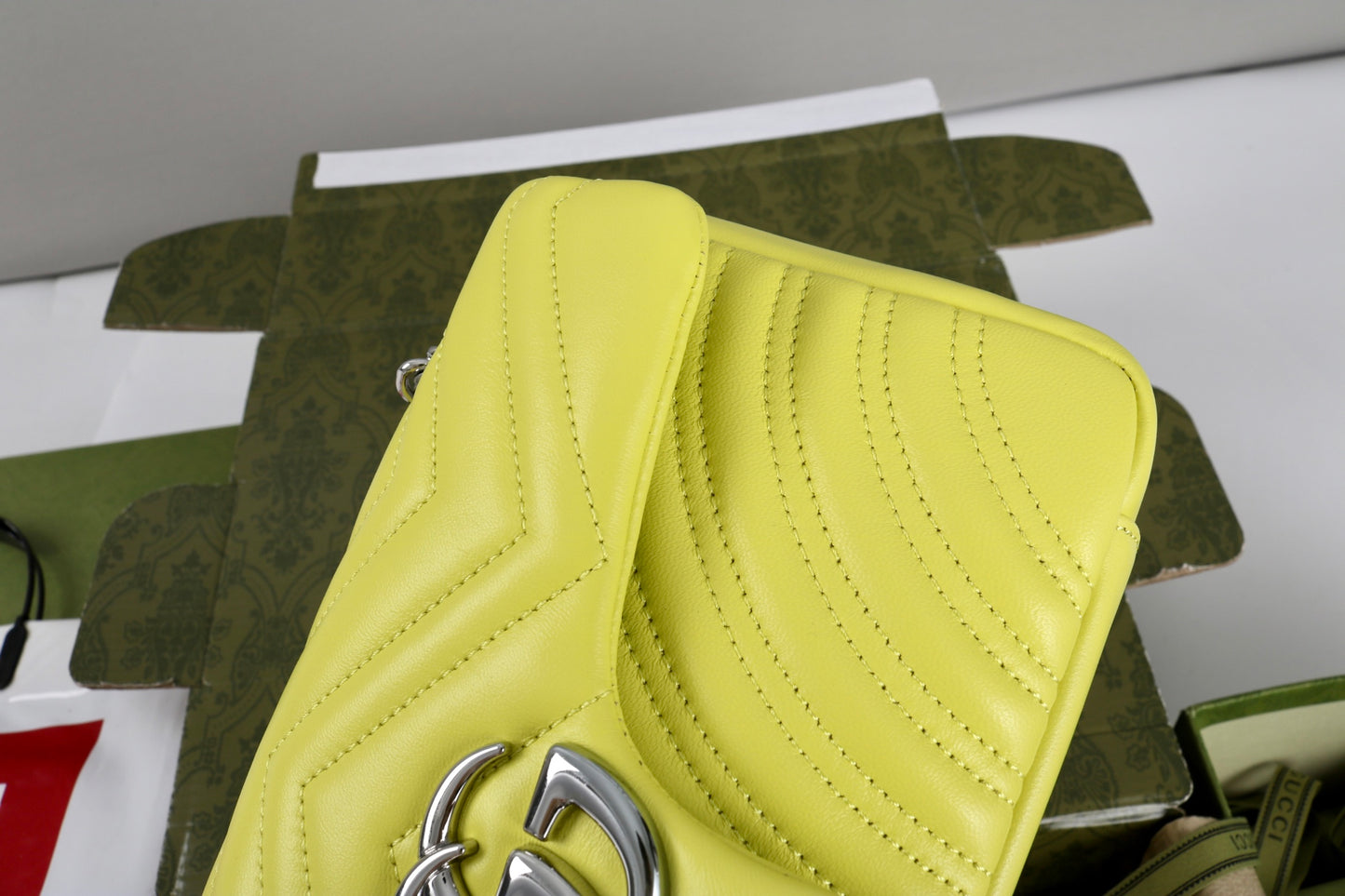 Gucci GG Marmont Shoulder Bag Yellow